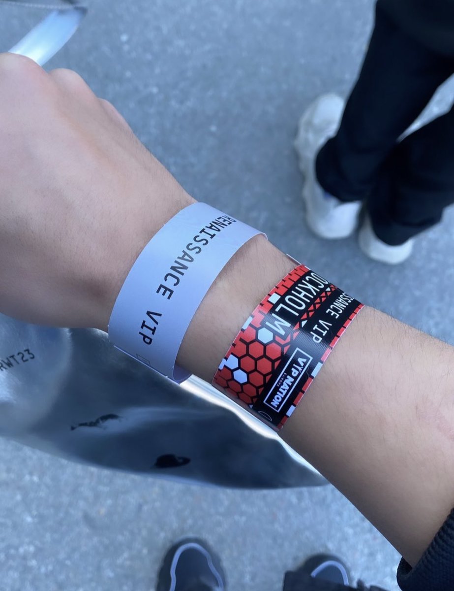 beyhivecombr's tweet photo. POV: você ano que vem com essa pulseira   #RenaissanceWorldTour  🇧🇷 https://t.co/JsImNXrQss