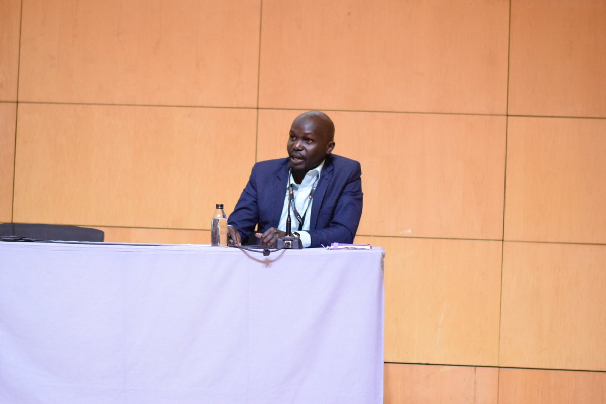 Acholla_'s tweet photo. My colleague @stephenyambi outlines why community MPDSR is important. 

The @E4AMamaYeAfrica model uses social and verbal autopsy tools which brings out existing gender barriers to quality MNH for women and girls - and how community dialogues foster actions. #IMNHC2023 @alignmnh https://t.co/Nn4iEE4kDb