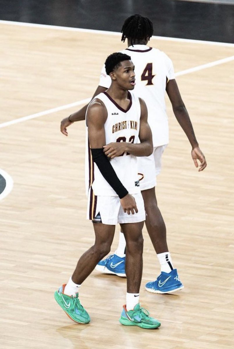 The Preparation of this kid has really been a slow grind. The PROCESS is what people should enjoy. He makes the the RIGHT PLAYS, makes the RIGHT ADJUSTMENTS, and counters for the RIGHT MOVES.  He is my 💎for this  2023 class. He plays the game like a PROFESSIONAL.