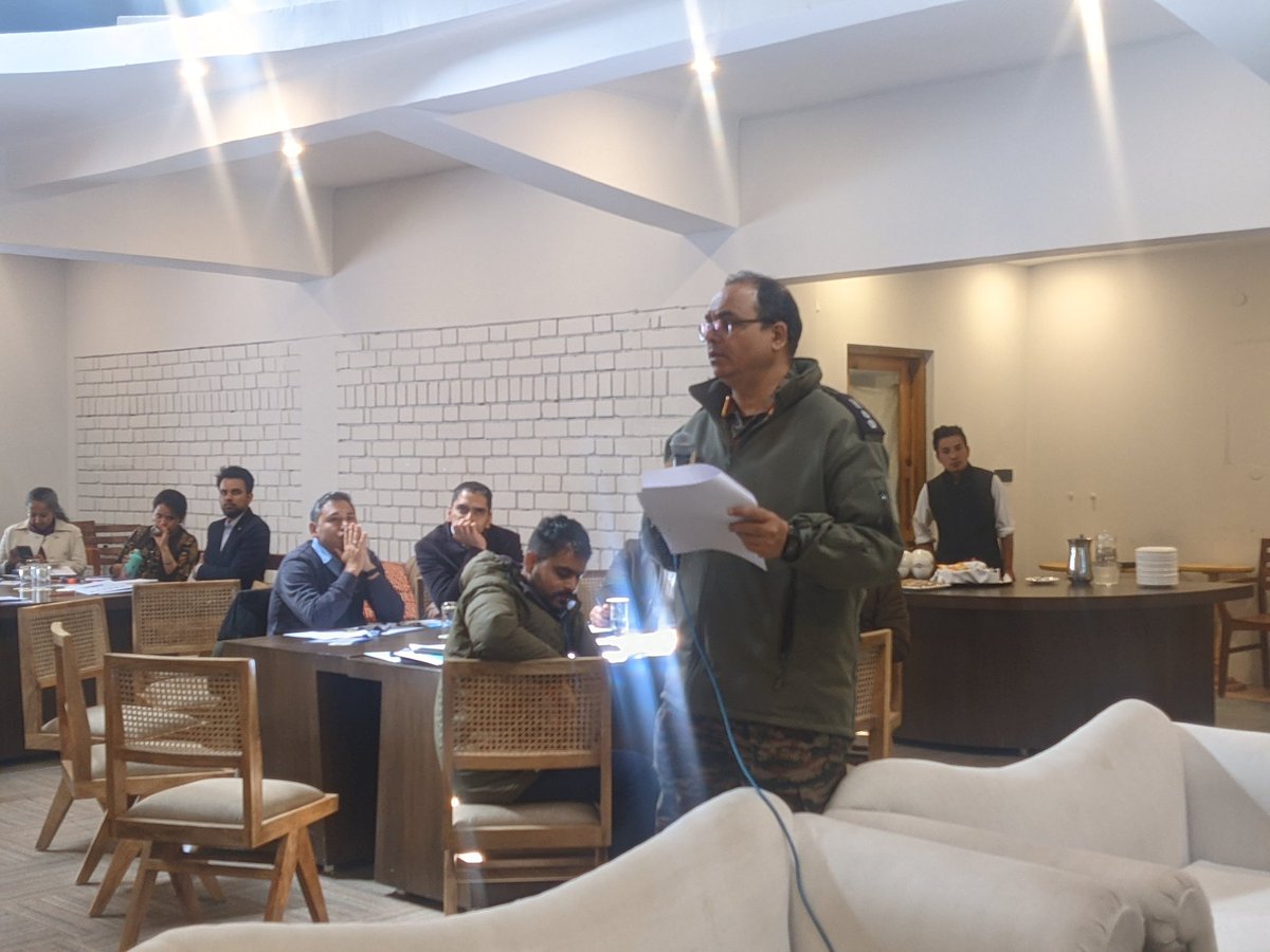Tashi8Tashi's tweet photo. #ClimateAction
First stakeholders meeting for preparation of climate action plan by @NIUA_India, Global covenant of mayor's and @MCL_leh.

#ClimateEmergency #leh #lehtown https://t.co/x3yxjCcsfC