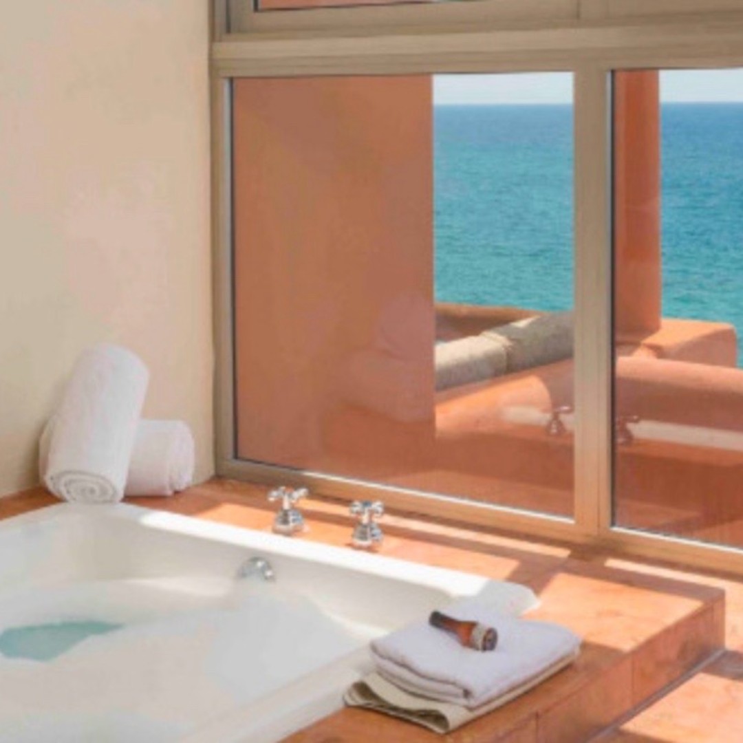 P_I_C_A's tweet photo. 🚨 Raffle Alert 🚨 Starting on Tue., 5/16, YOU can enter to #WIN a four-night stay—for up to four guests—at the beachfront Club Regina Resort in either Los Cabos or Puerto Vallarta, #Mexico! 🌴🍹🏖️ 

***𝒯𝒾𝒸𝓀𝑒𝓉𝓈 𝑜𝓃 𝒮𝒶𝓁𝑒 𝒩𝑜𝓌***
📲 https://t.co/2rnfCi1tGh https://t.co/FefnplXMEu
