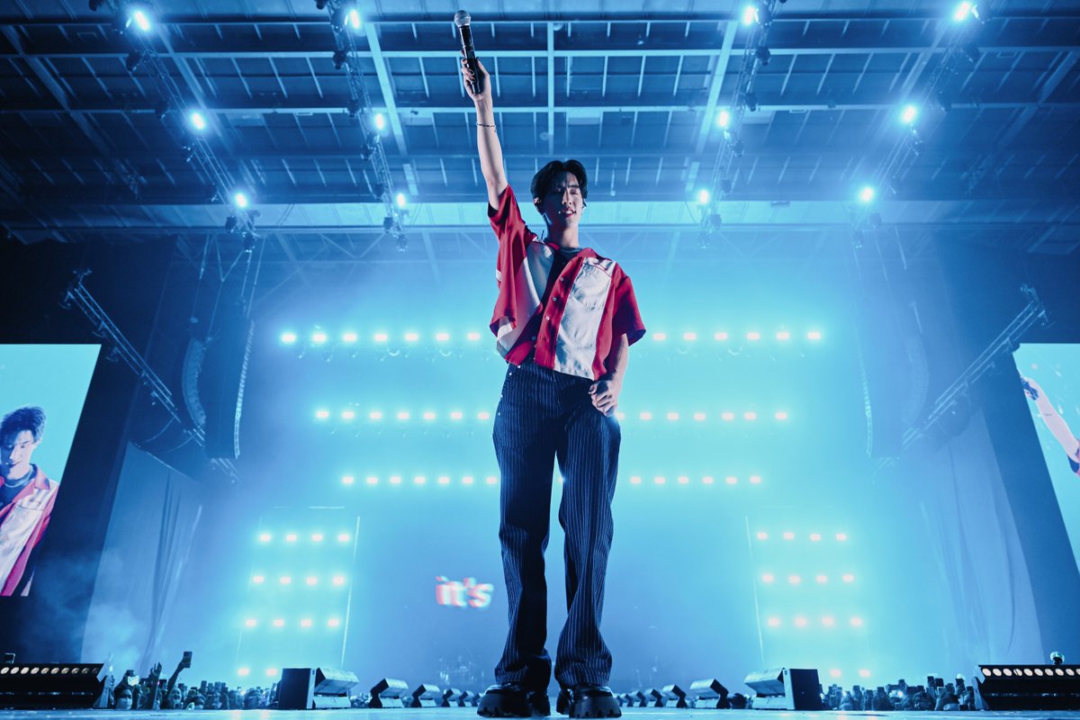 Mark Tuan Official tweet media