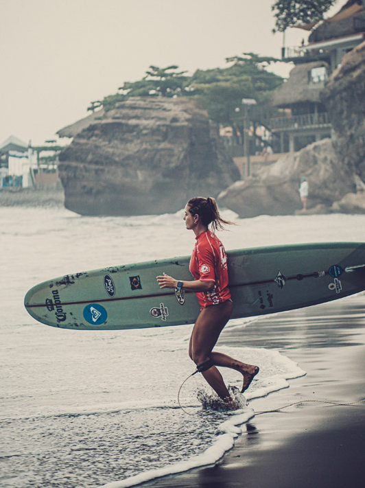cbsurf_oficial's tweet photo. Chloe Calmon e Atalanta Batista avançam de round no segundo dia do ISA World Longboard Championship em El Salvador
Bora @timebrasil
@galapagos.outdoor veste o time do ISA World Longboard
@isasurfing
#cbsurf #surf #surfe #brasil #br #campeonato #ElSalvador #SurfCity #ISA https://t.co/I00CTBrqyG