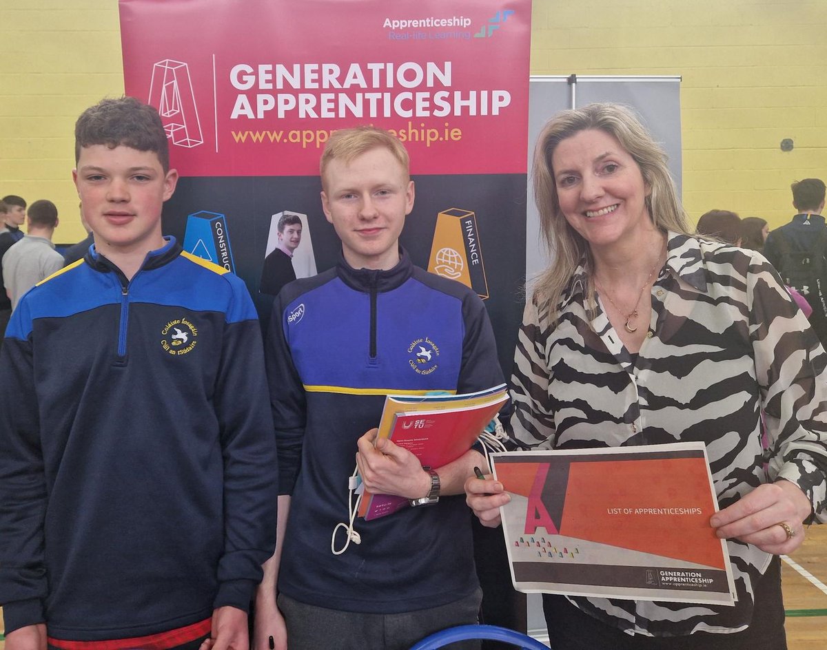 Super attendance @ciosagain #careers fair. Congrats to #guidance counsellors Joan O' Hara & Cathy Kane for initiating this event. Really great interest @apprenticesIrl #GenerationApprenticeship options. This is definitely the #YearOfSkills #FutureBuilding @laoisoffalyetb #success