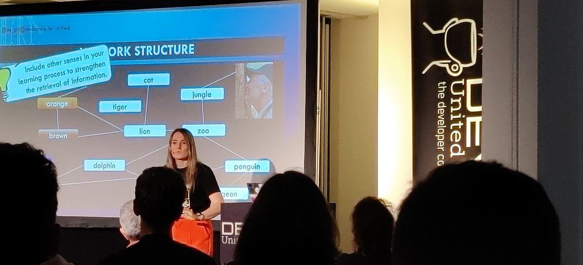 Learning how to learn during the 'Wired! How your brain learns a language' talk of @de_gijt

#DevoxxUK2023