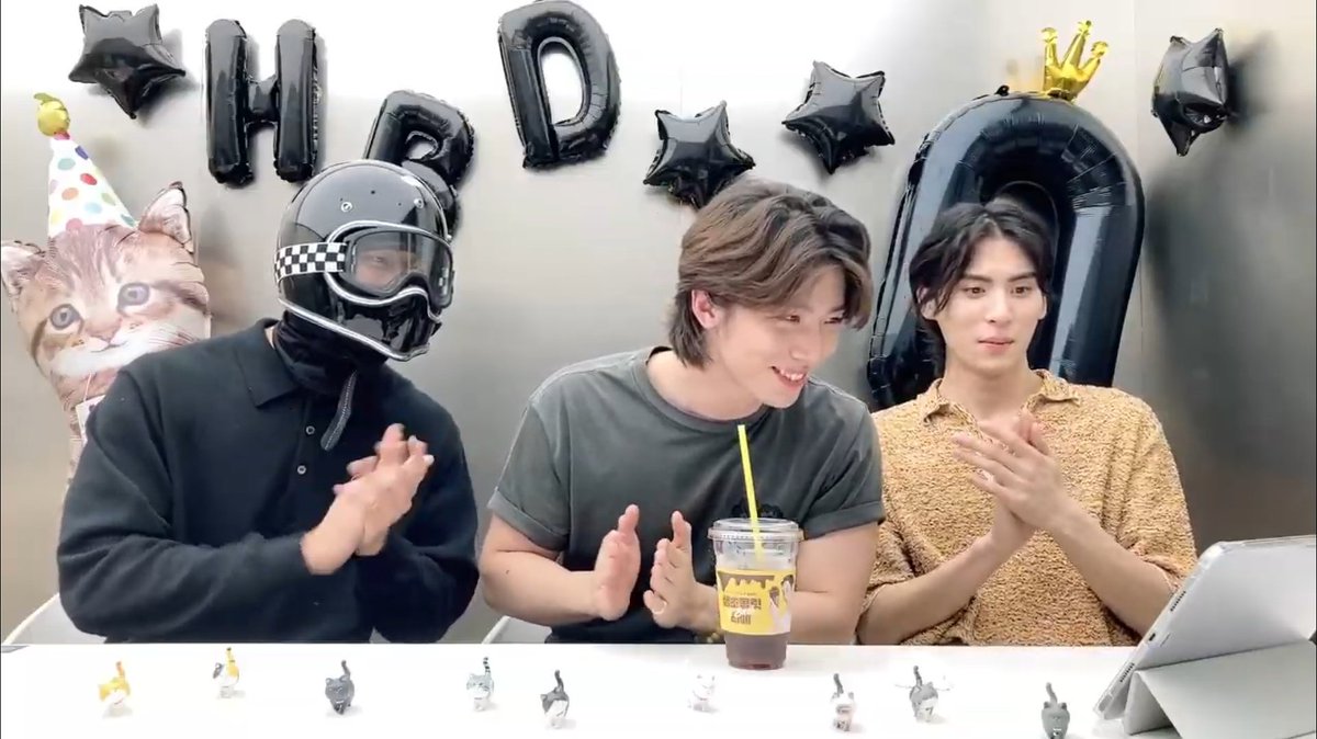 SF9__Unofficial's tweet photo. [📸] 🔝🌞 #SF9 #HWIYOUNG #YOOTAEYANG #NFLYING #SEUNGHYUB https://t.co/Wjt206mHDL