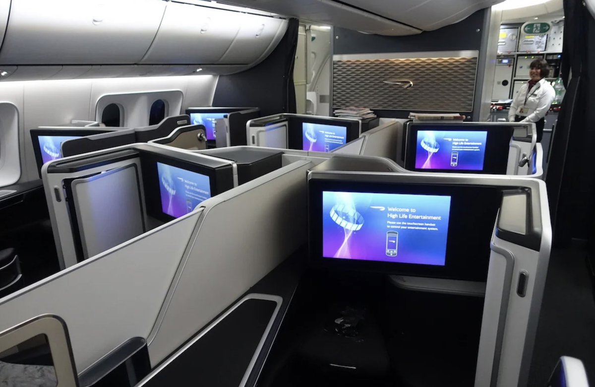 MaryTourAmerica's tweet photo. Off to Singapore tomorrow, on board @British_Airways and staying at the @FourSeasons, please follow me as I report on this destination, the service and seats on board BA and the hotel. @TravelSuiteIE this is my first trip to Singapore, and looking forward to seeing the airport. https://t.co/mwXel3gkXc