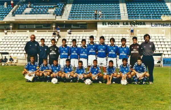 Poc sentireu a dir avui que Sergio Busquets es va formar també a la Unió Esportiva Lleida… per aquí amb @Joelmurbailon26 i @paubh4 i el Jesús Hernández de míster.