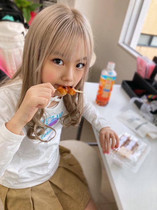 Twitterのコスプレ画像13