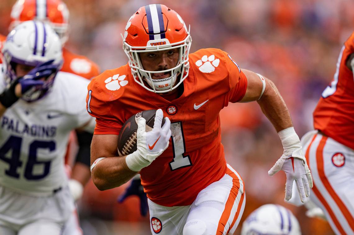 DLF on Twitter "It's never too early...our devy ranks look at 2024