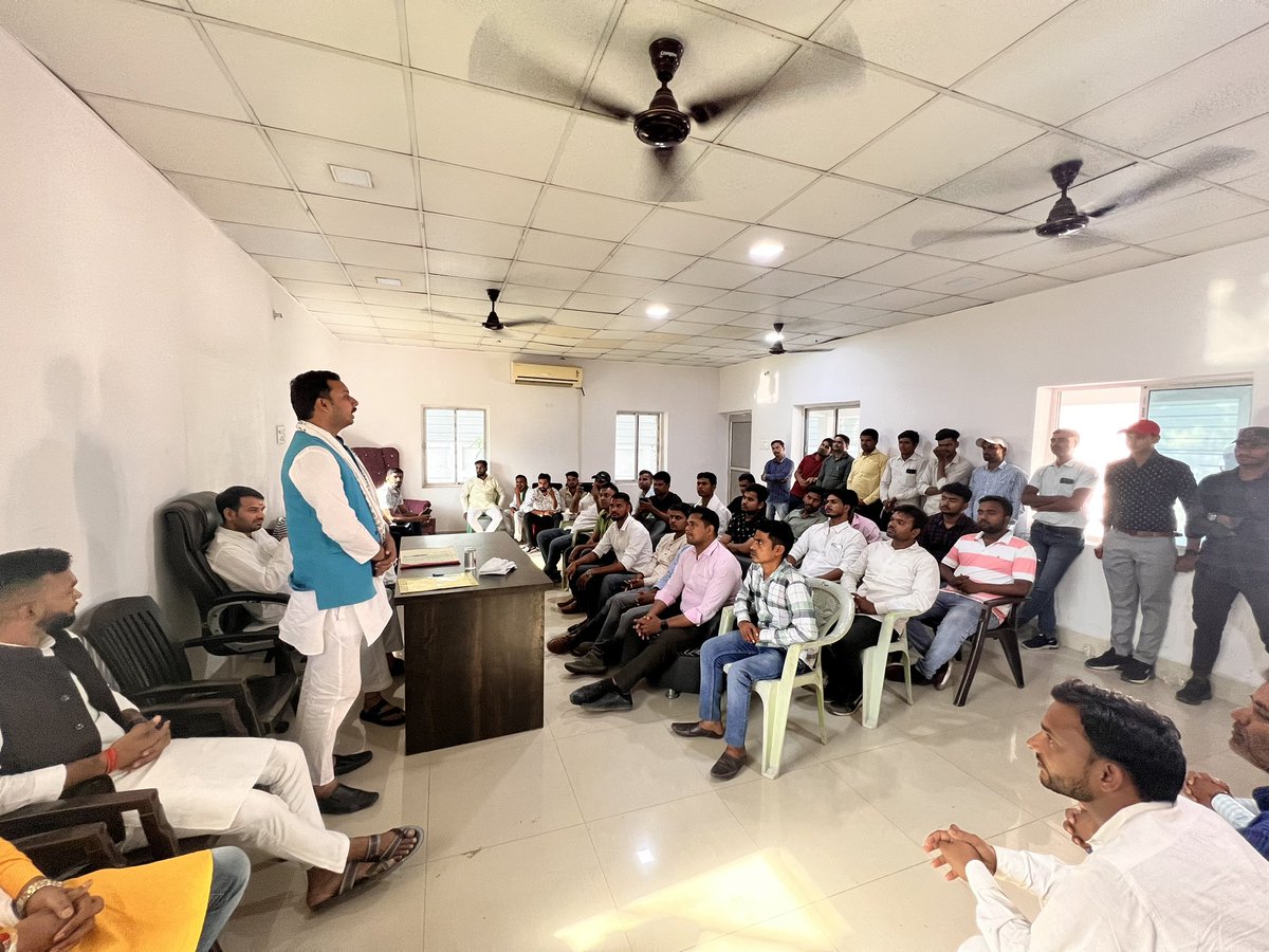 DSS1624's tweet photo. आज  दिनाँक 10/05/2023 को DSS की बैठक की गई
@TejYadav14 #DSS https://t.co/mGkXiJGuXc