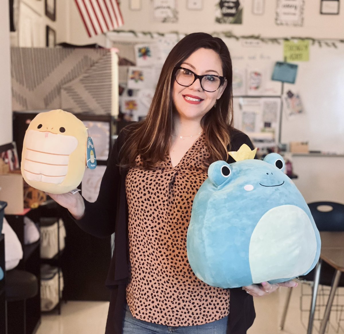 AP English 3 is where the WILD things are! 🦊🐼🦄 <a href="/NISDHarlan/">Harlan High School</a> Juniors are WILD about WRITING &amp; #squishmallows 💙🤍🖤#TeacherAppreciationWeek