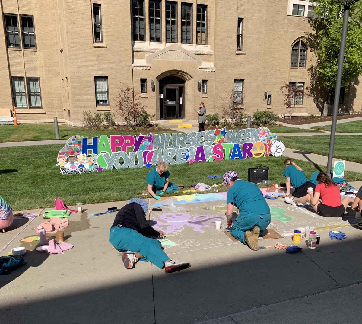 SheetsAnna's tweet photo. What a great day to get outside and play #WellnessWednesday #WeAreCincyKids #NurseWeek https://t.co/u6gcpVE8Oa