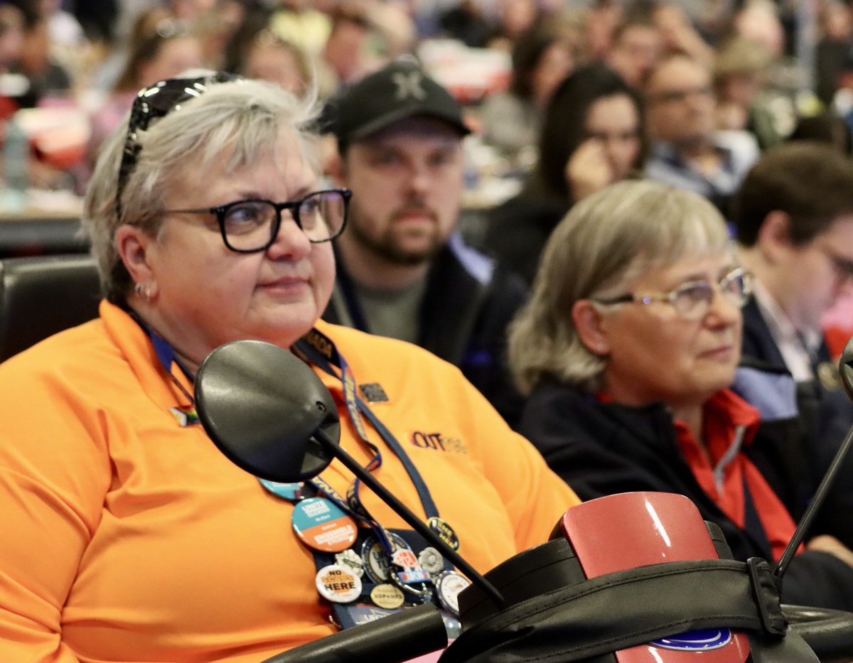 UFCW175633's tweet photo. Good morning from day three at the @CanadianLabour 2023 Convention. This morning we’re discussing priorities when it comes to the Care Economy: care work is valuable – without it, communities fall apart.

#clc2023 #canlab #ufcw175633 #ufcw #careeconomy #frontlinehealthcare https://t.co/HuZvVI0Eh0