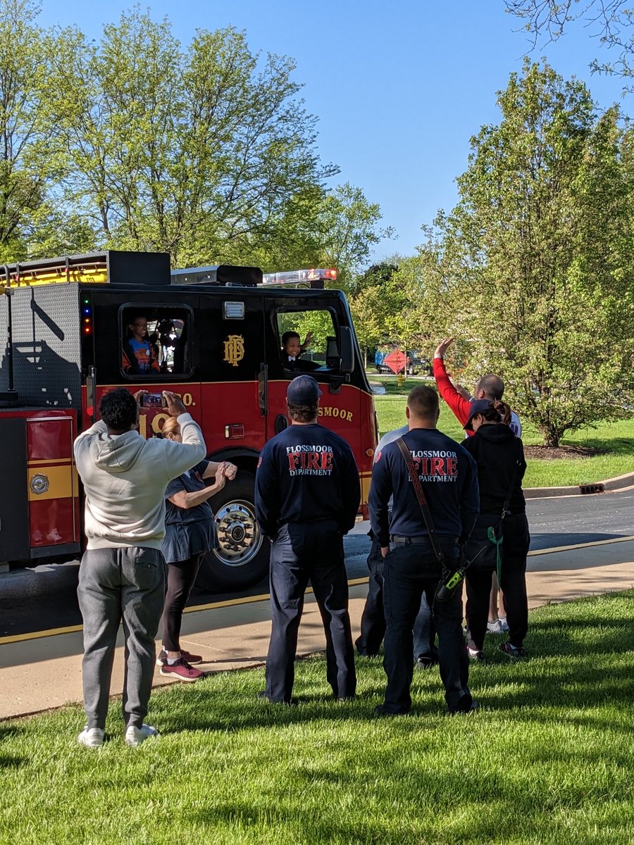 Mrs.Cochran tweet media