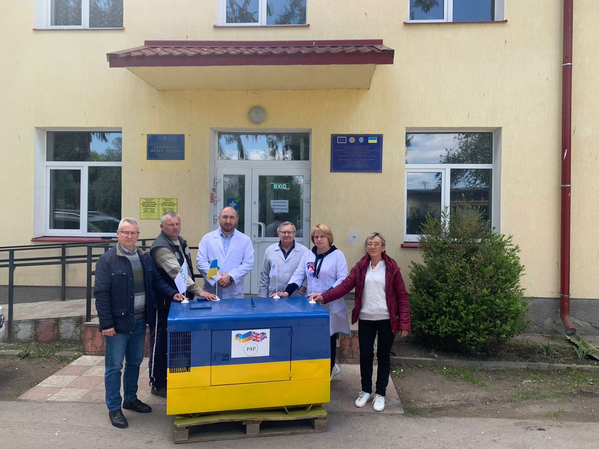 pickupsforpeace's tweet image. P4P is proud of the humanitarian work we do with our pickups. P4P has delivered 40 generators to 🇺🇦 in 3 months, helping supply electricity to hospitals, clinics and homes that have been impacted by Russia’s illegal and persistent attacks on energy infrastructure. 🇬🇧❤️🇺🇦