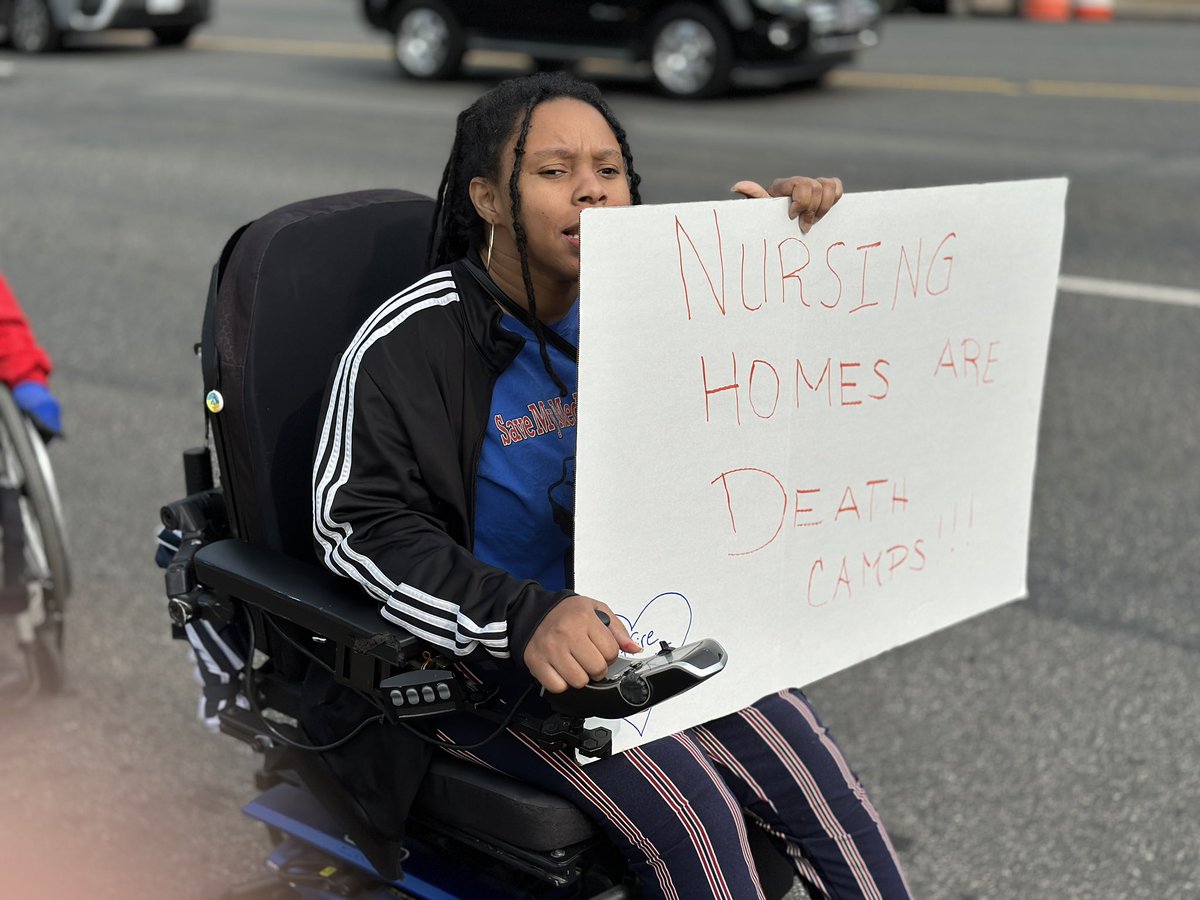 NolanRyanTrowe's tweet photo. #WashingtonDC #huberthumpherybuilding #adapt #DisabilityRights #Disability #disabilityrightstwitter https://t.co/c7XHhfvhbK