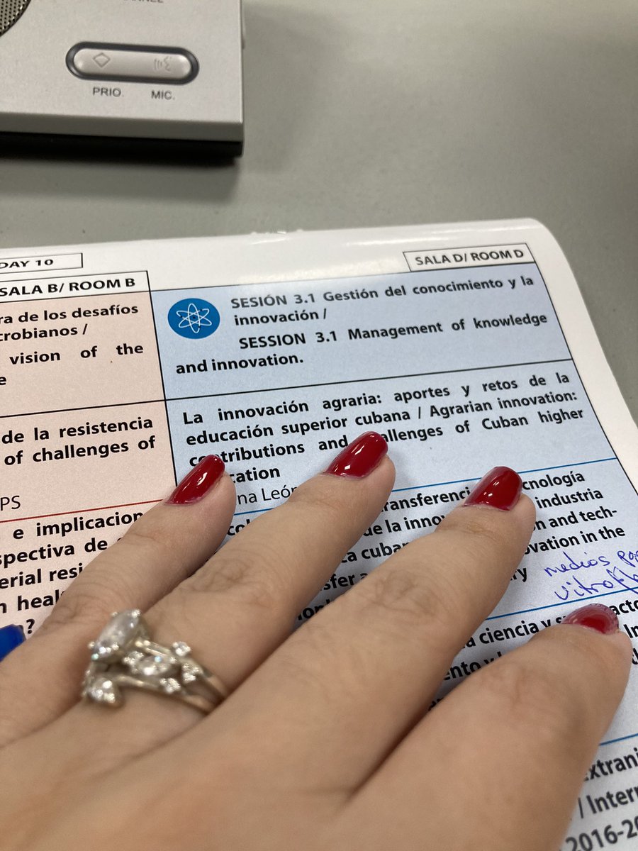 AmiPonce_90's tweet photo. Segundo día de sesiones científicas en el evento #sisa2023. Hoy participamos en la Sesión de Gestión del Conocimiento y la Innovación.
#inisav #cubanscience #conocimientoeinnovacion https://t.co/PPC2gk4q18