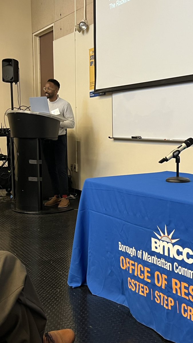 OdaelysWalwyn's tweet photo. Happening now! @bmcc_cuny Office of Research presents BMCC Annual Research Symposium (BARS) 2023 #BMCCBARS2023. Our keynote speaker @deepfrieddevon addressing the BMCC community https://t.co/aoeCTBUkQl