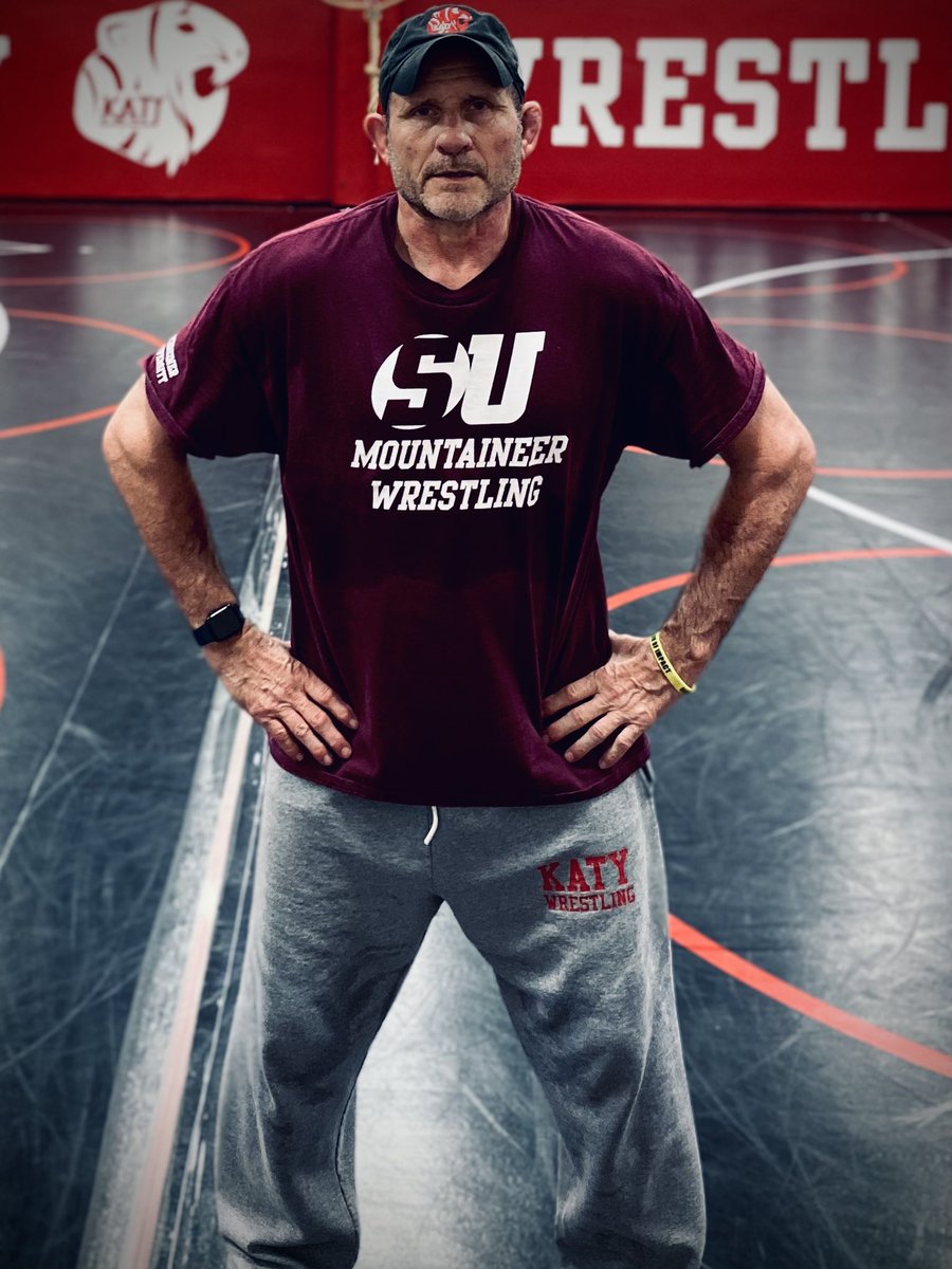 Day 10 #WrestlingShirtADayinMay 
@SchreinerMWR <a href="/su_wwrestling/">Schreiner Womens Wrestling</a> Is a certain Katy alum headed back to Kerrville? 
Wednesday Morning lift
PMA; TLMK