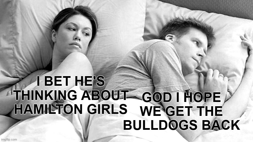 Brantfreudian's tweet photo. You can feel the tension 40 klicks down the 403 😐

#BrantfordBulldogs #Brantford #Btfd https://t.co/ZwZjoo7VSF