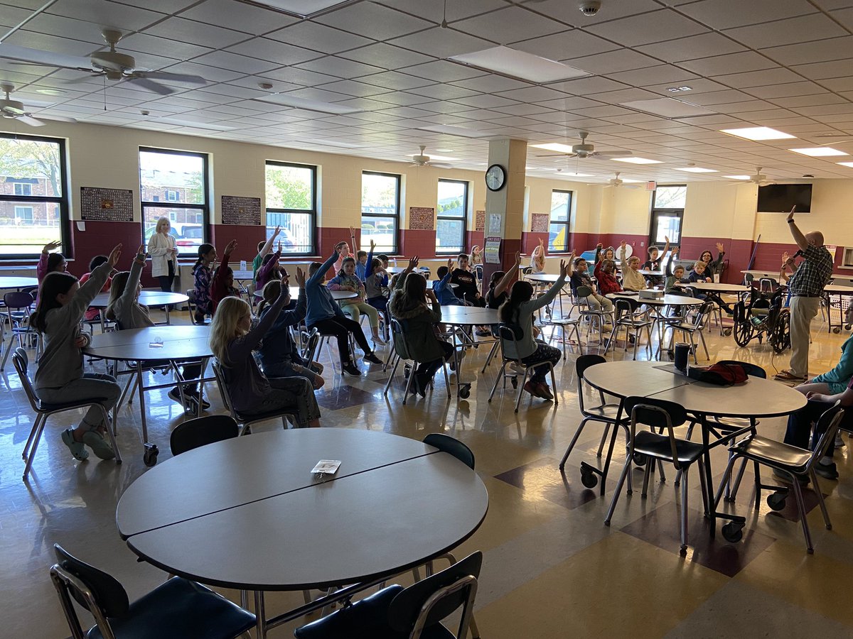 WV_Wildcats's tweet photo. Thank you Troy 5th graders for visiting Westview today to share your insight about the exciting opportunities waiting our 4th grade students at Troy Intermediate next school year! #westviewpride @TroyIntAL #ALCS100 https://t.co/0BwVTkVk1Q