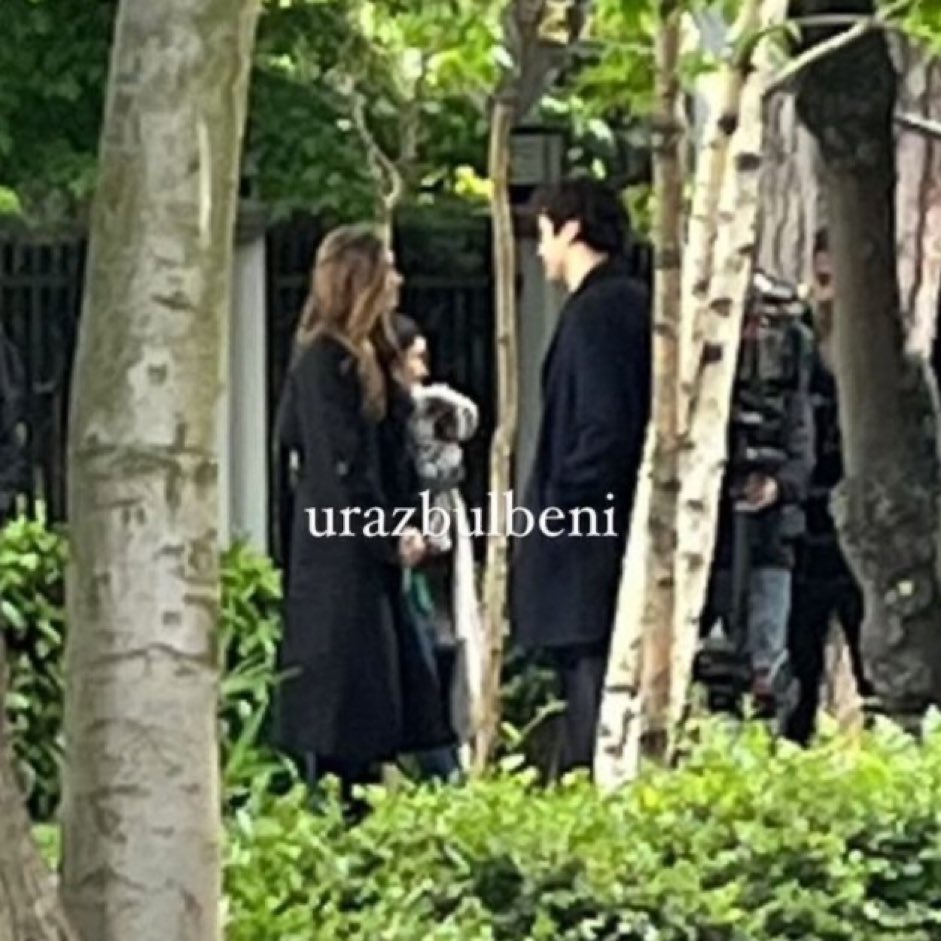 Ahhh #SeyFer  gizli gizli  buluşmaya başladınız  #AfraSaraçoğlu #MertRamazanDemir