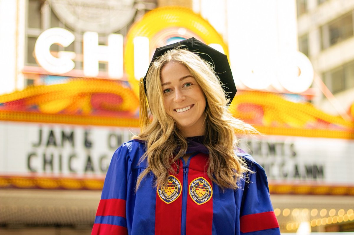 Congrats to our law clerk Caroline Lowenberg on her graduation from DePaul University College of Law! 

We wish her good luck this summer as she studies for and takes the Illinois State Bar Exam. We look forward to her return this Fall as an associate with our firm.