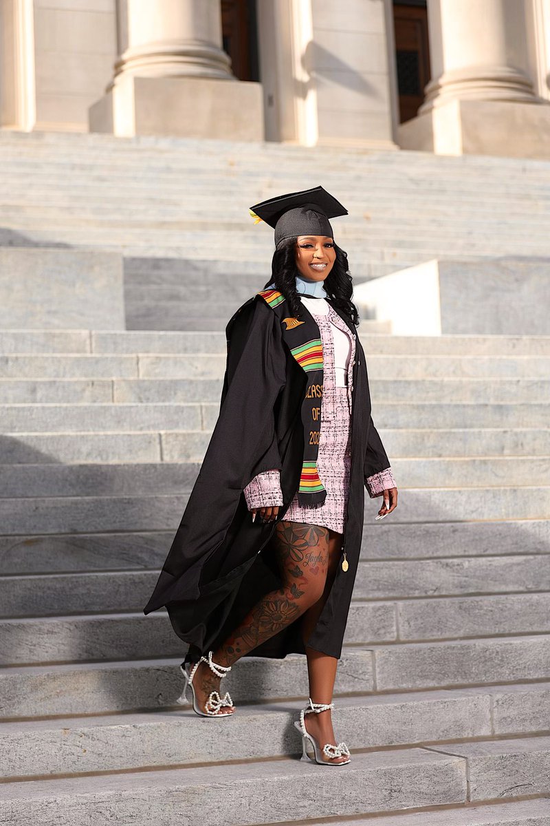 ayyylyssia's tweet photo. Ready to be the advocate each and every student deserves!🗣️ #hbcugrad #blackeducator #studentadvocate #tattededucator https://t.co/ydP4rTzCX4