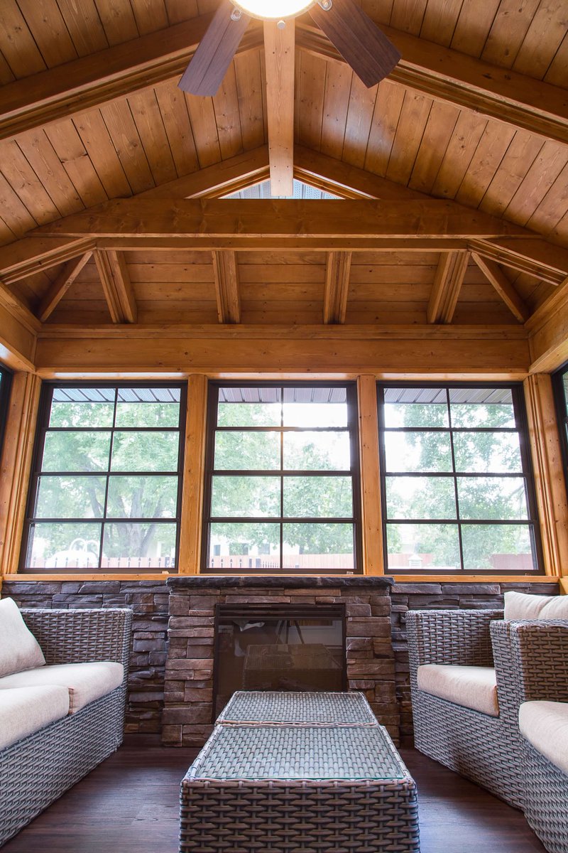 deck_city's tweet image. Custom vinyl windows are a great way to help your unique project come to life and are designed to fit your space perfectly!

#DeckCity #VinylWindows