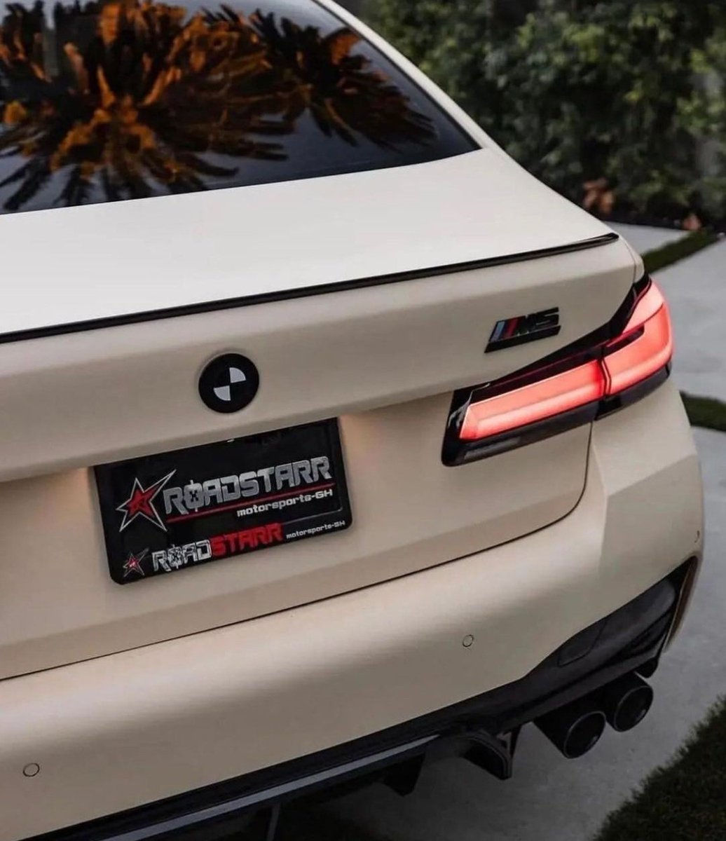 ExoticBMW's tweet photo. Satin Cream BMW M5 Competition 🇩🇪 https://t.co/Q14yngNJuO