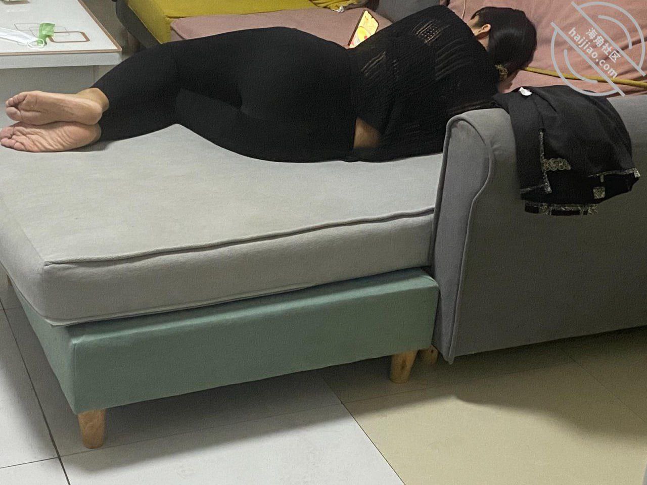 乱伦岳母on X: 🎈🎈🎈海角5.8日更新#想操离异老妈终于又更新了作者号称真实小王子我更愿意称为操妈失败教科书从她第一次发帖到现在一年了