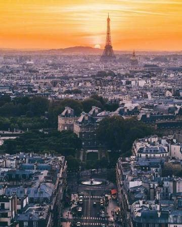CBaxter4's tweet photo. Paris, the capital of fashion, is one of the oldest cities in the world, not only with its remnants of the Paleolithic, but also a trendsetter in fashion and culture. Opera houses, fashion shows, art galleries and much more have transformed the city into a mecca for dreamers. " https://t.co/I5Zxnko18u