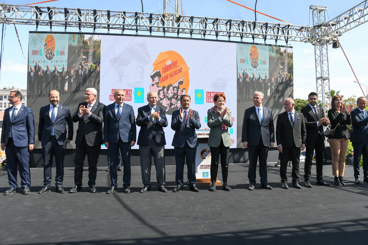 Türk milletinin talihini ve tarihini değiştiren Çanakkale'miz bir kez daha tarih yazmaya hazır!

14 Mayıs'ta;

Cumhurbaşkanı Kemal, Başbakan Meral olacak!☀️