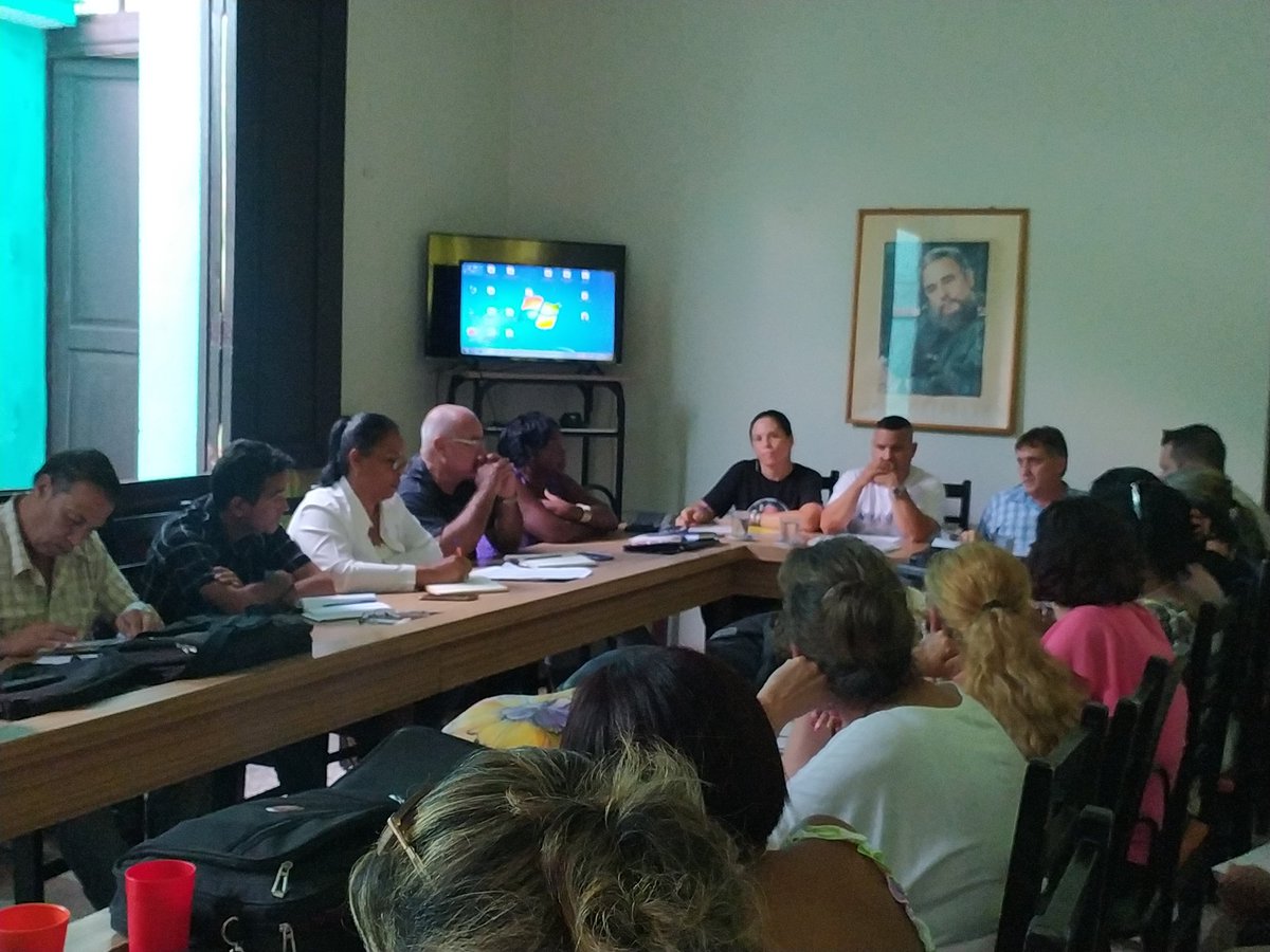 DomingoHer31468's tweet photo. 👉Con la presencia de @mariofsabines, Gobernador de #Matanzas, sesiona hoy en #JagueyEnVictoria el Consejo de la Administración correspondiente al mes de Mayo, para analizar temas de relevancia para el municipio 🇨🇺💖 @LuzardoMagdiel @ErnestoAlz4167 @IvnMartnezIzqu1 @SuselyMorfaG https://t.co/kzBZrglyuH