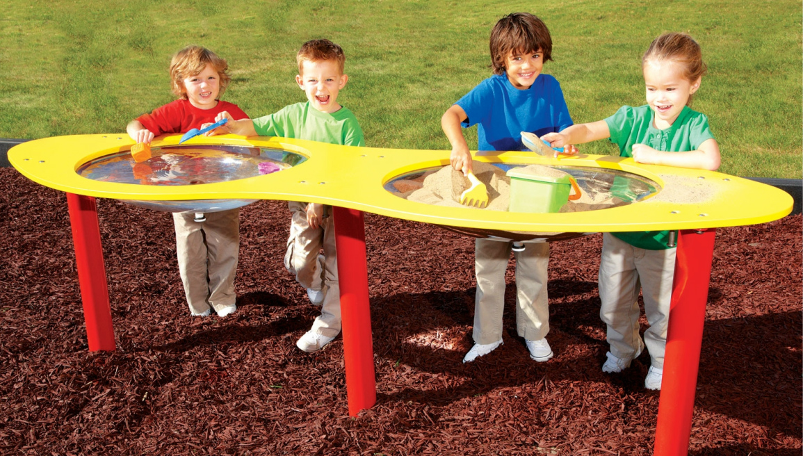 Our unique playground components keep kids happy and ready to play!

#rtsplay #customslides #outdoorplayground #residentialplayground #commercialplayground #playgroundequipment #rtscompanies