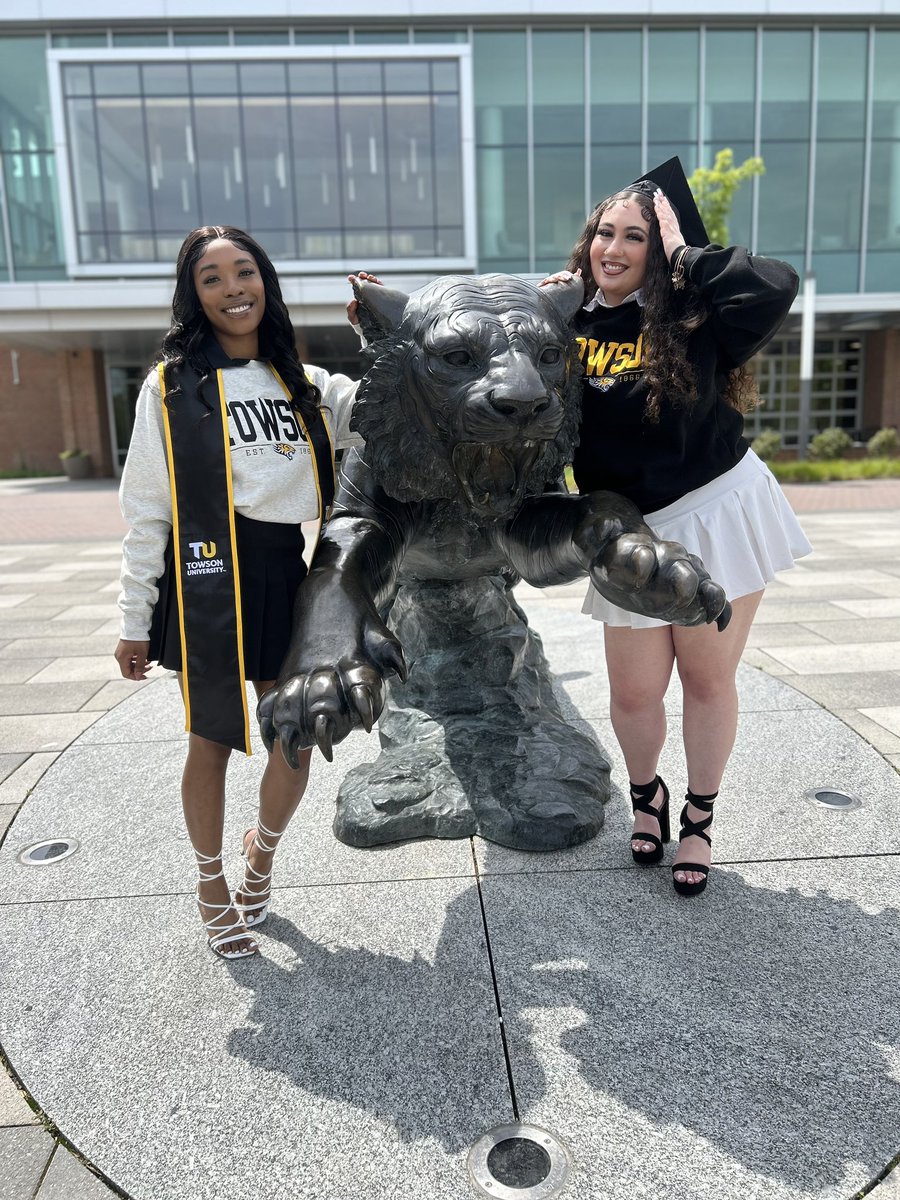 TUWritingCenter's tweet photo. Congratulations to Taylor Thompson, who will be graduating with a B.S. degree in Middle School Ed, and Alysha Whittle, who is graduating with a B.A. in International Studies.

We will miss having you on our staff. Thank U for all of your hard work and dedication. https://t.co/oRr9xqtMco