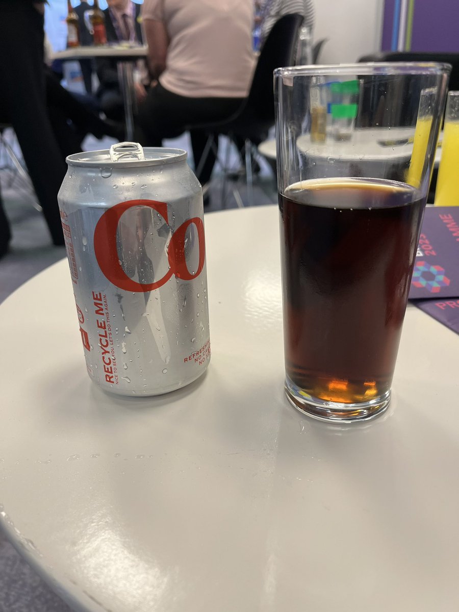 The lovely <a href="/nickdavidge/">Nicholas Davidge</a> read my mind!  Thanks, Nick! #CIHBrighton - thirsty work