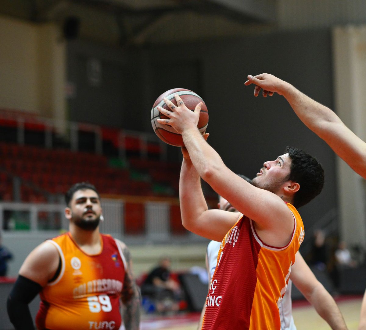 🏆 HDI Sigorta TSBSL Play-off Çeyrek Final

🦁 #EngelsizAslanlar yarı finalde! 👏

Balıkesir BŞB X Galatasaray Tunç Holding 🟨🟥 X | 66-78