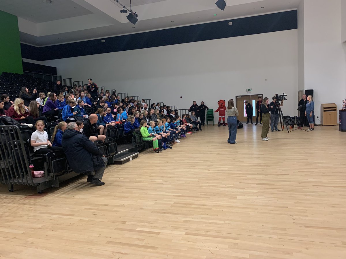 tamesidessp's tweet photo. What an amazing day- excited to have welcomed the #WomensFACup @rach_brown1 @EnglandFootball @MU_Foundation to @GAAshton_news with lots of our primary schools! #gounited #girlsfooty #gfsp @YouthSportTrust https://t.co/uU6NVkn1TV