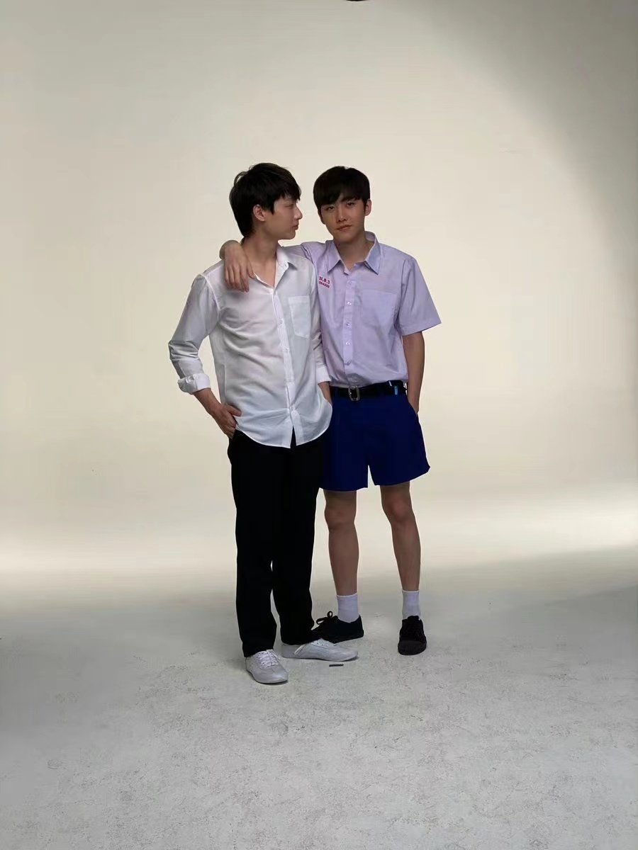 shlhng4's tweet photo. #รักเสพติด  #HeroinTheSeries #heroinwebseries #markgun @herointheseries 
I hope it's them🖤💛
@kwangg28 @herointheseries https://t.co/AzrwdxUga3
