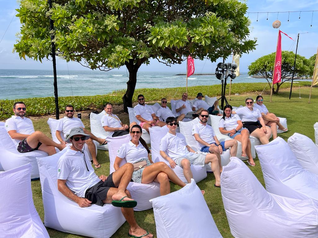 HyteraBrasil's tweet photo. Esperamos que estejam aproveitando a viagem para Bali e curtindo o evento de parceiros: o Partner Summit!

Gostaríamos de agradecer os canais que viajaram para lá, incluindo do Brasil. Amanhã começa a agenda oficial! 

#HyteraGlobalPartnerSummit #Hytera30 #HGPS2023 #HyteraBrasil https://t.co/mnLSRts1hO