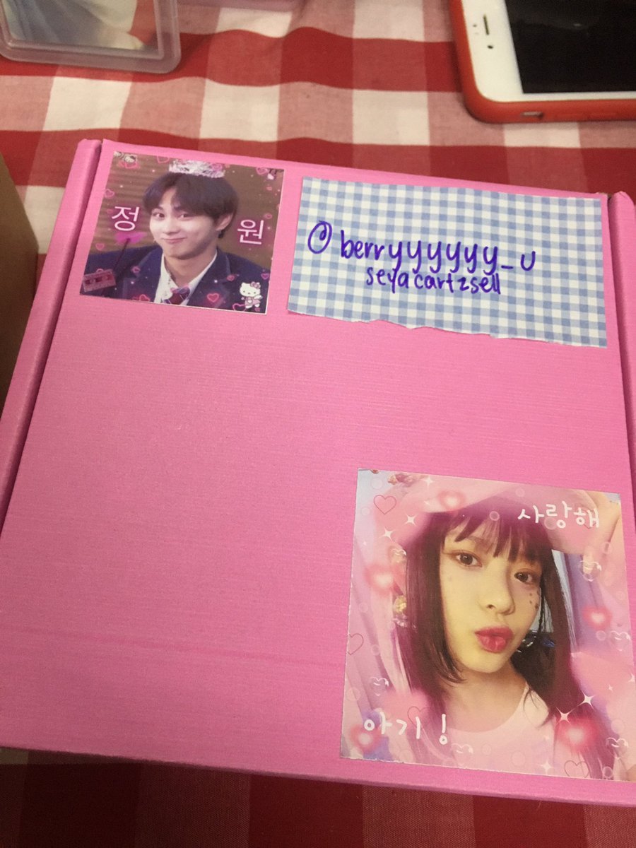y0iznsm's tweet photo. #eysupdate
Already packed heehodie and jay bandana for @hoonkibubbles & @berryyyyyy_u ready to ship na lang >< https://t.co/o0m7dbxQvY