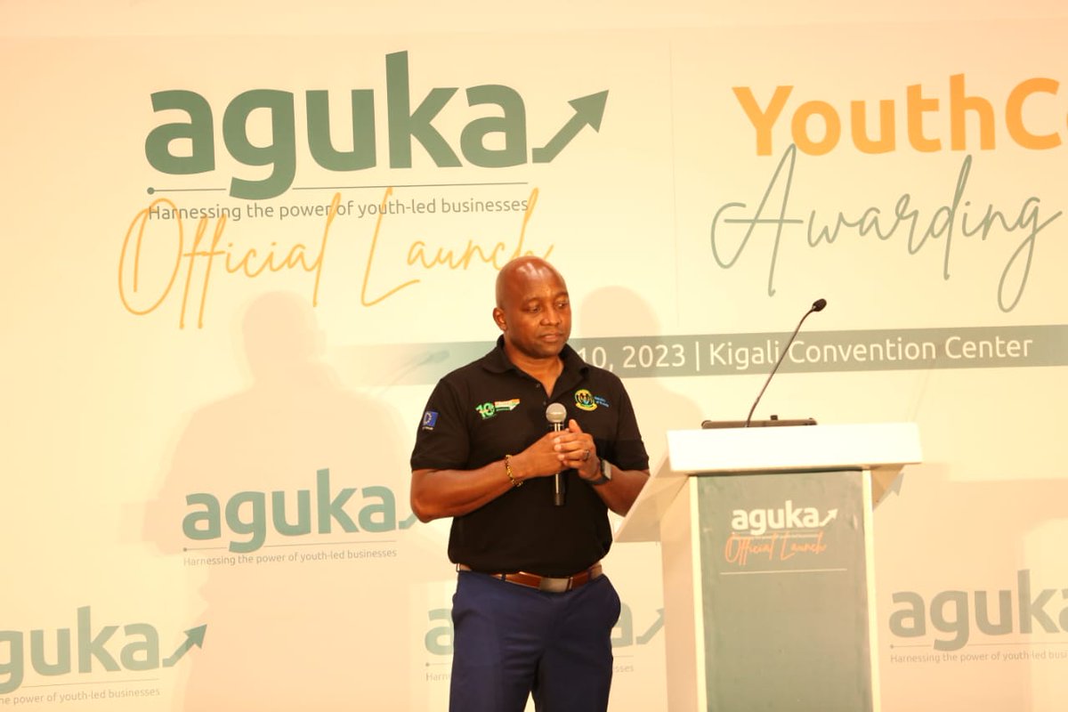 isatitou's tweet photo. What sets successful entrepreneurs apart from the rest? Is it talent, opportunity and hard work? Or is it something more intangible, like attitude and curiosity? 
Throughoutly enjoyed listening to the @UNDP_Rwanda Rep. @GomeraM as he talks about the start of @bizcotap 🤌🏾 #AGUKAProgram