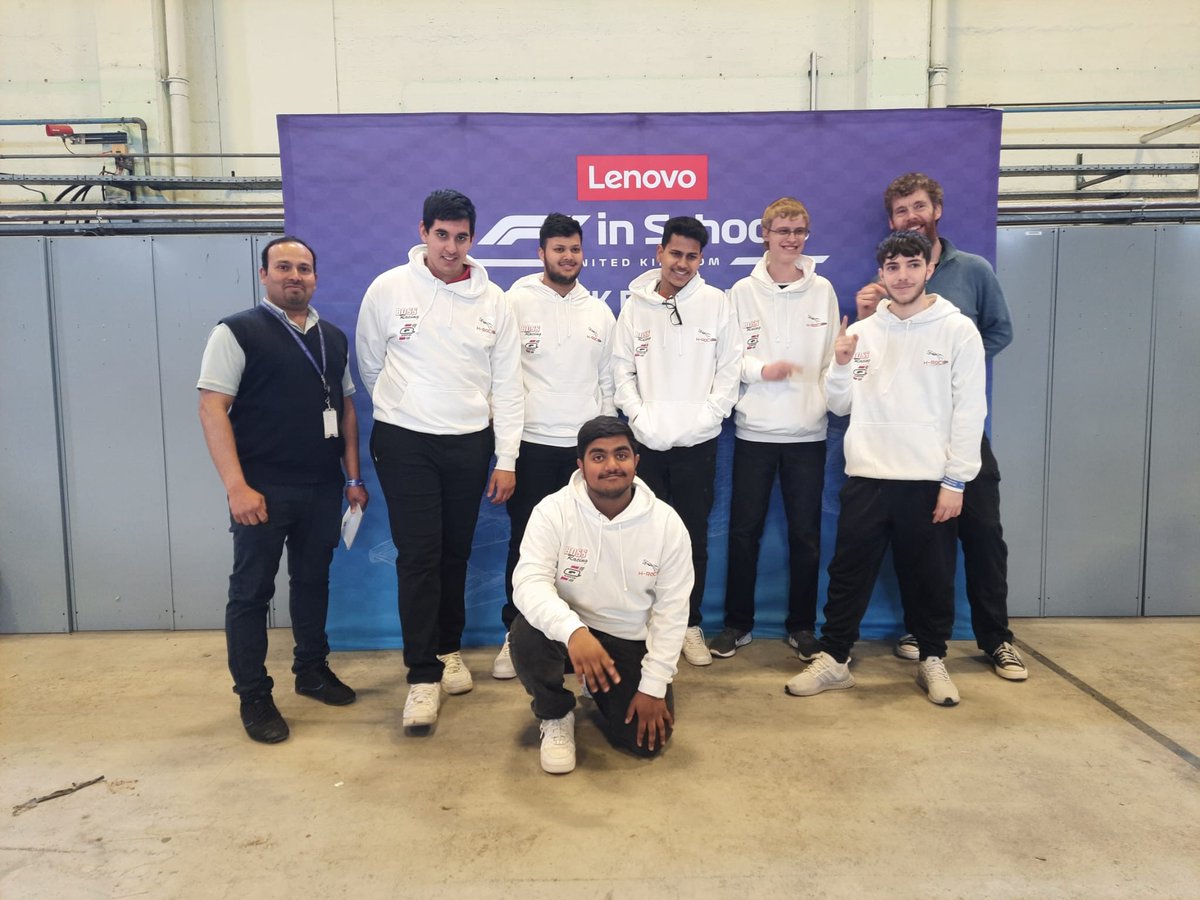 hcucdigital's tweet photo. RT uxbridgecollege: Six of our engineering students recently entered the prestigious F1 in Schools competition with a car they designed, manufactured and tested all in the College’s workshops!

The student F1 Team, H-Rock, came 1st in their race gaining … https://t.co/01iF6Fz6qA
