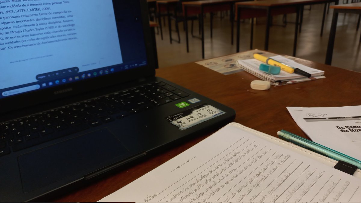 focusbeca tweet picture