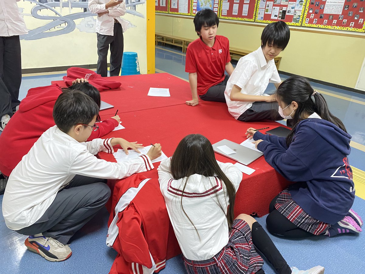 educatorrichie's tweet photo. It is crunch week for our G5 students. Students are doing all they can to be successful for their PYPX presentations next week. They are using their social and communication skills to support each other to succeed.  #PYPX https://t.co/rdnXfoZrvS