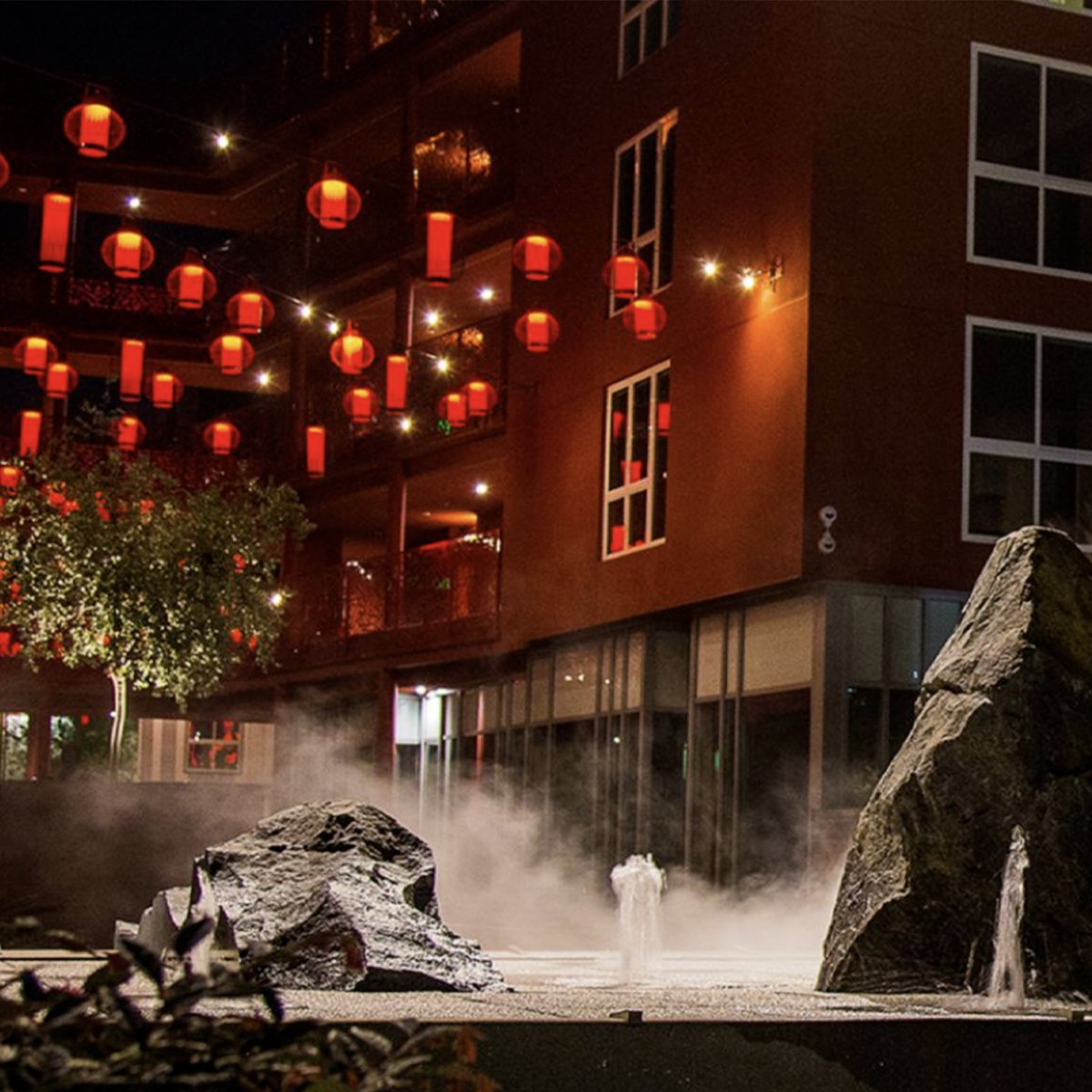 themaxcollab's tweet image. Blossom Plaza (2016)—In the Chinatown district of downtown Los Angeles, this development—with its lantern-lit streetscapes and intricately-patterned avenues—knits together a rich pedestrian experience, public artworks, contemporary architecture and a dynamic landscape.