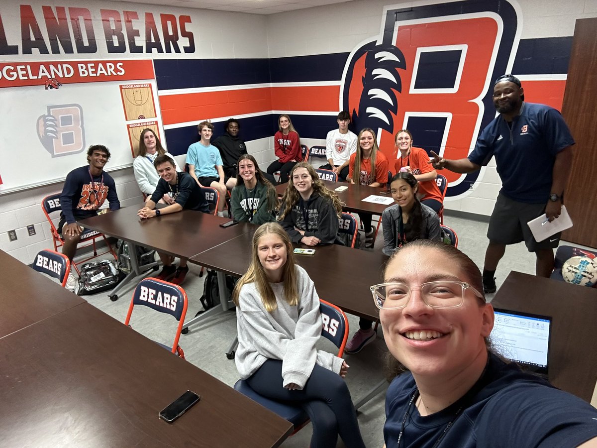 Bridgeland SALT had a great meeting today!! Got to talk about what we want our program to continue to look like moving forward!! Also, gave our best wishes to our seniors, and thanked them for their leadership! 🎓⭐️ #BridgelandBest @CFISDAthletics @ray_zepeda1 @MattValmore90