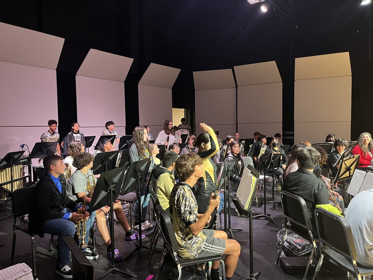 AJBtoroband's tweet photo. We love to showcase our students in multiple activities. We donโt believe we teach band students. We teach SEGUIN students. Be involved!!
#MusicForAll #JoinBand #TeamworkMakesBrieseWork #WholeChild https://t.co/PDF41SSTyd